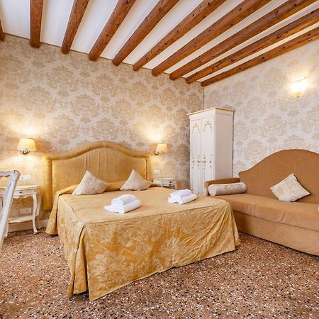 Residence Ca' Di Malta Arsenale By Wonderful Italy Венеция Экстерьер фото