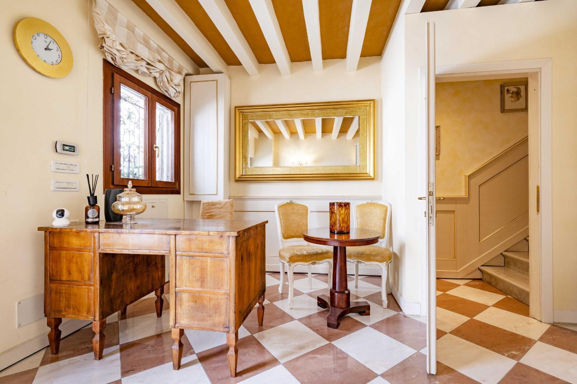 Residence Ca' Di Malta Arsenale By Wonderful Italy Венеция Экстерьер фото