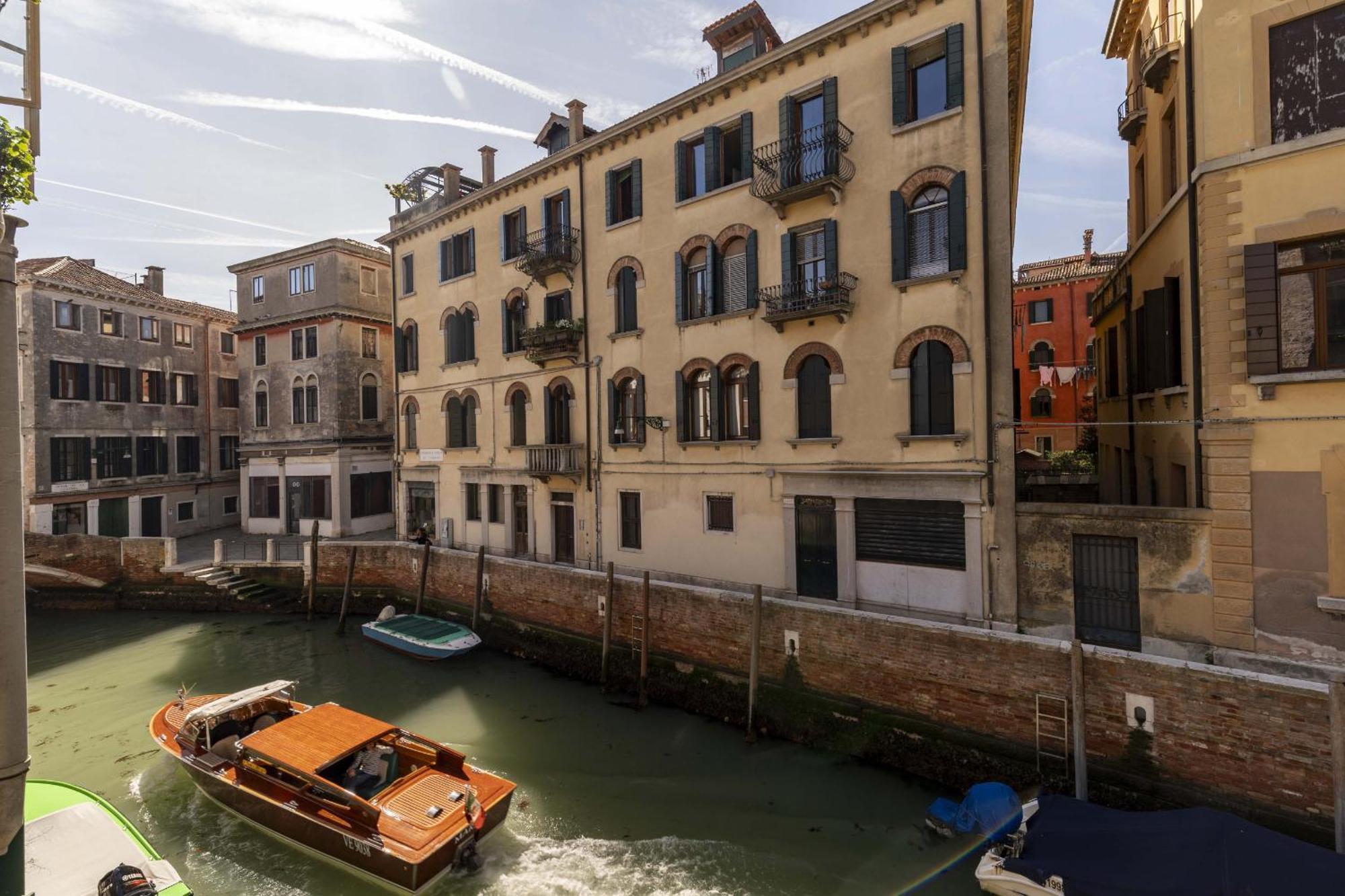 Residence Ca' Di Malta Arsenale By Wonderful Italy Венеция Экстерьер фото