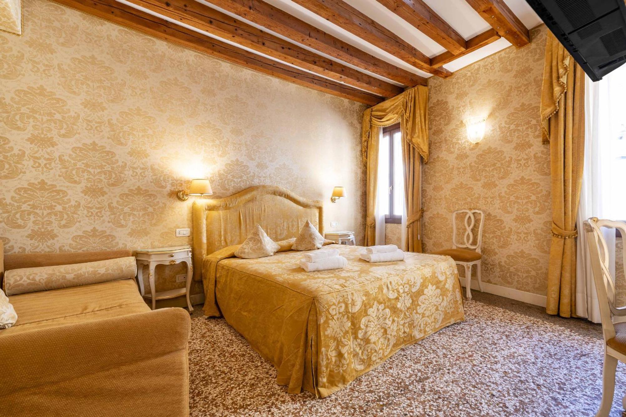 Residence Ca' Di Malta Arsenale By Wonderful Italy Венеция Экстерьер фото
